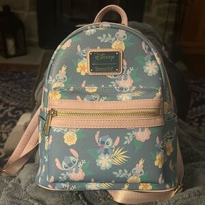 Disney loungefly- Stitch.